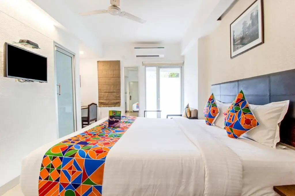 Вадодара: Hotel Kalyan