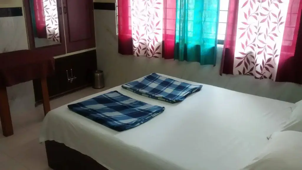 Пуна: Hotel Annas