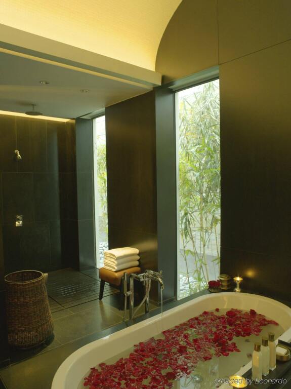 Нью-Дели: The Lodhi - A member of The Leading Hotels Of The World