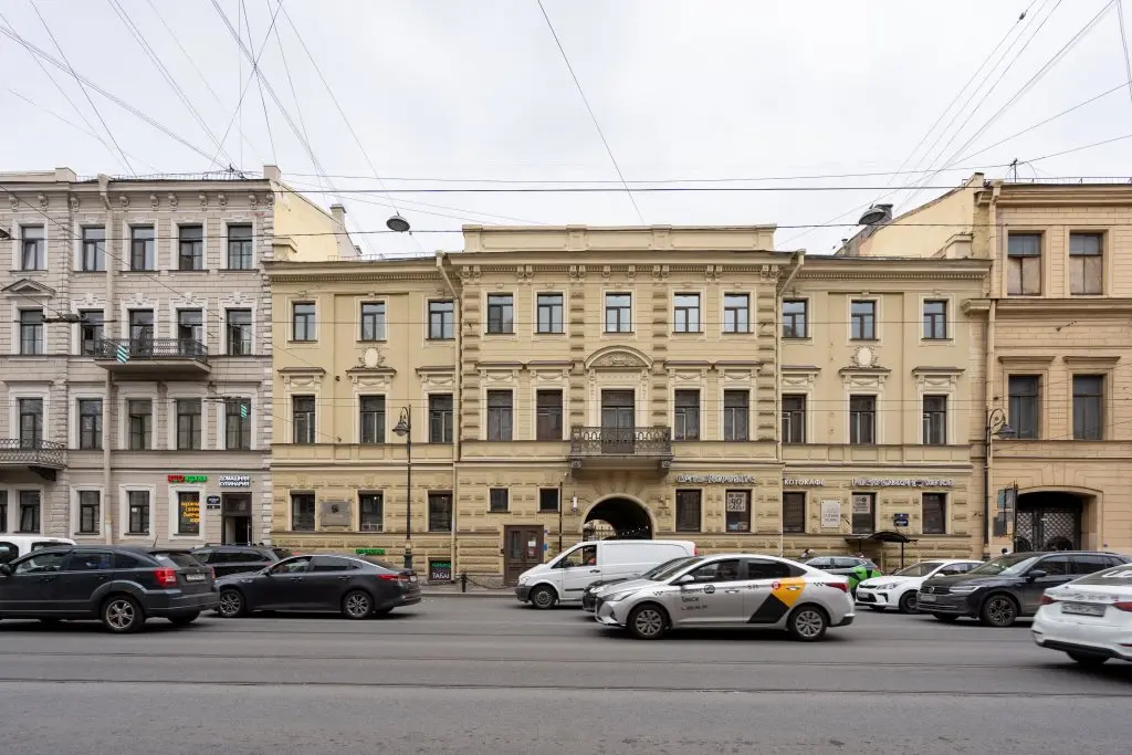 Санкт-Петербург: Апартаменты 1912 за углом от Невского №1