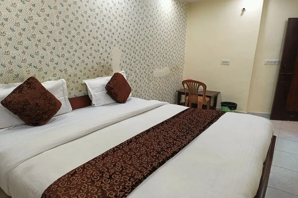Нью-Дели: Hotel R S International