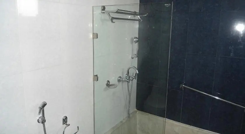 Нью-Дели: Harmony Suites