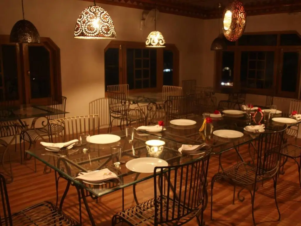 Шринагар: Hotel K.S PALACE (Kashmir)