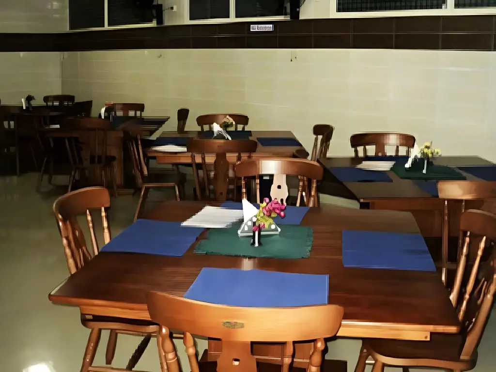 Мадикери: Hotel Caveri