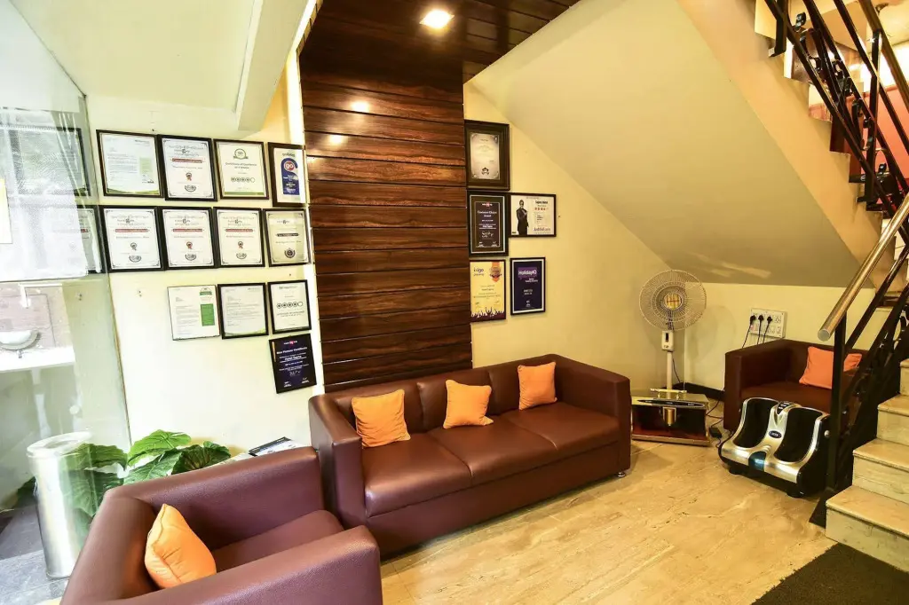 Пуна: My Bizz Hotel