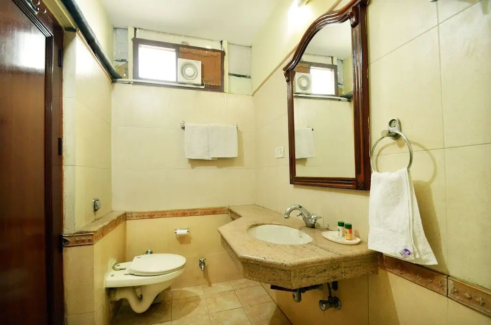 Чандигарх: OYO 7219 Corporate Inn