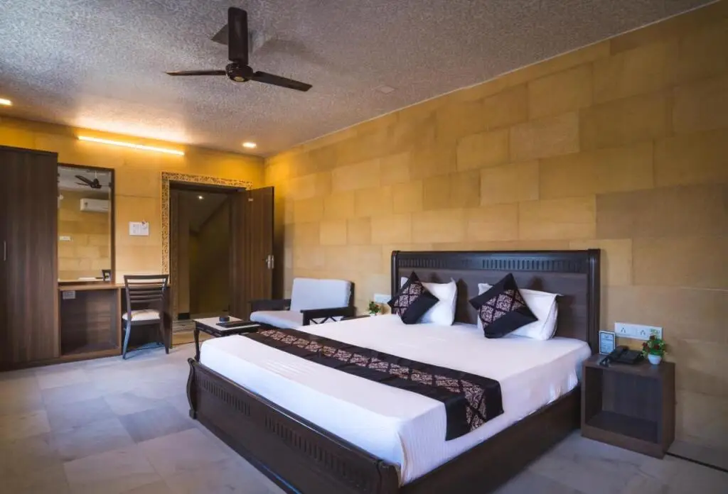 Hotel Akashdeep — фото 1