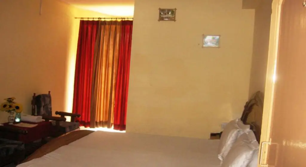 Наинитал: Hotel Arsh International