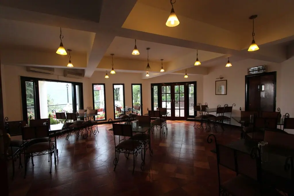 Наинитал: 8fold-Pinecrest By LaRiSa, Bhimtal