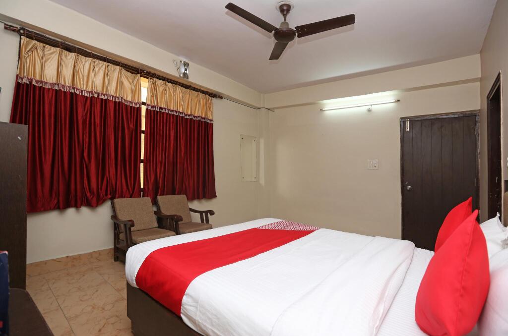 Агра: Udupi Residency