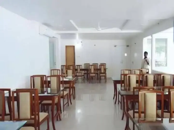 Хидерабад: Sybaritic Suites Gachibowli