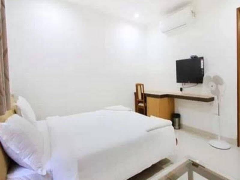Хидерабад: Sybaritic Suites Gachibowli
