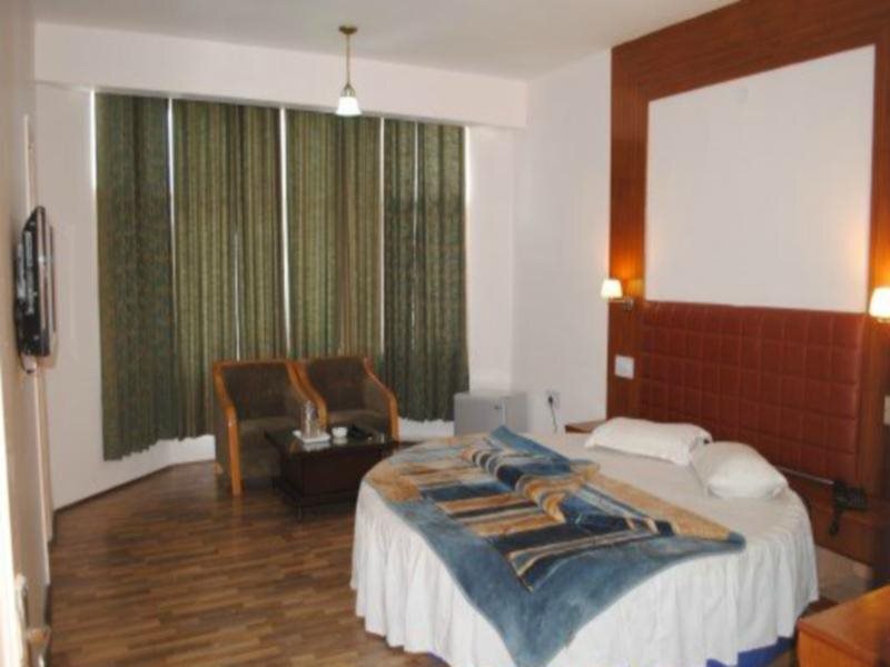 Манали: OYO 12364 Nishita Resorts