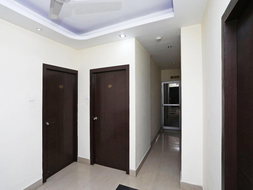 Колката: Metropolis Inn