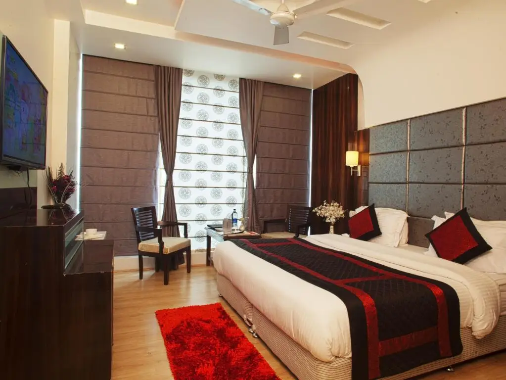 Hotel Delhi 55 — фото 1