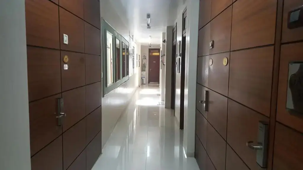 Мумбаи: Bentley Hotel Marine Drive