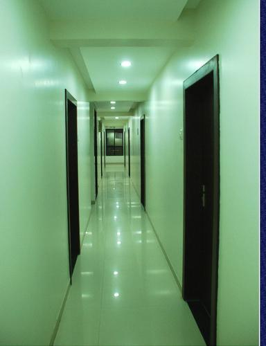 Ширди: Hotel Sai Seema