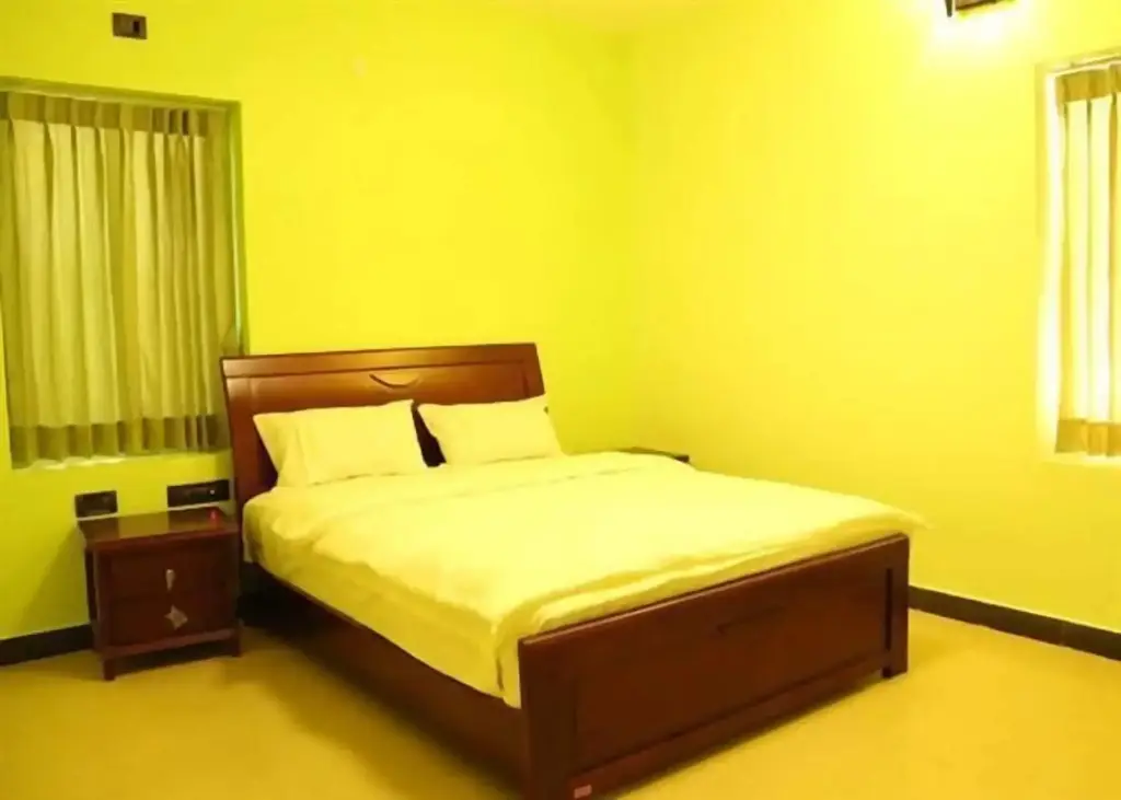 Салем: Golden Nest Resorts