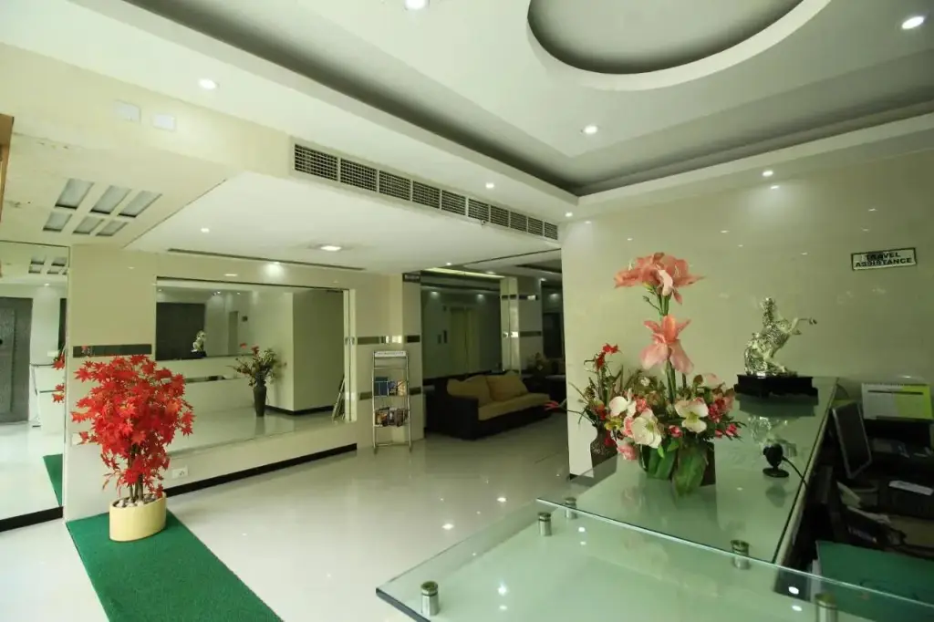 Пудучерри: Lotus Bay View Hotel