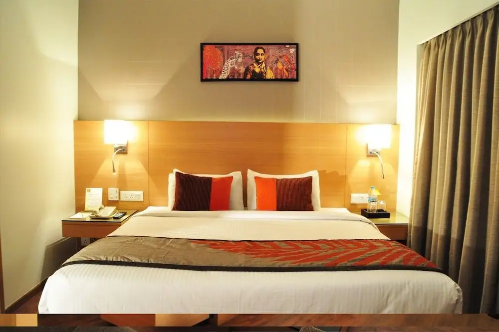 Пимпри-Чинчвад: Mind Space Hotel Pimpri
