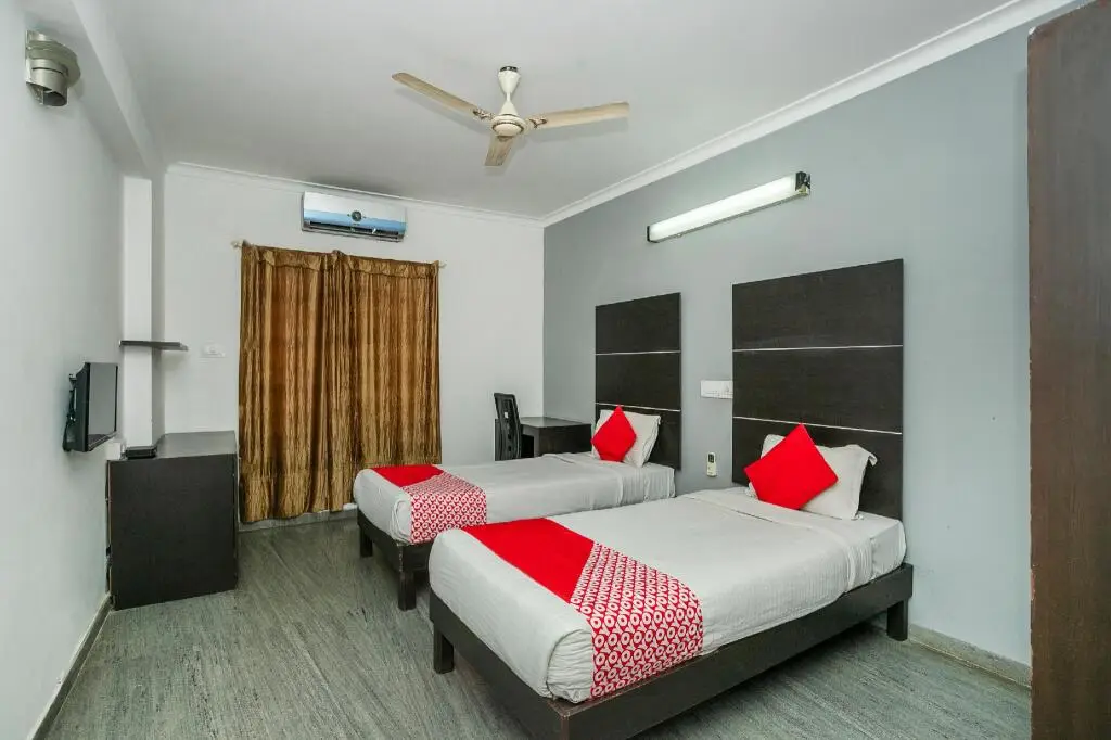 Бангалор: Golden Sands Bangalore