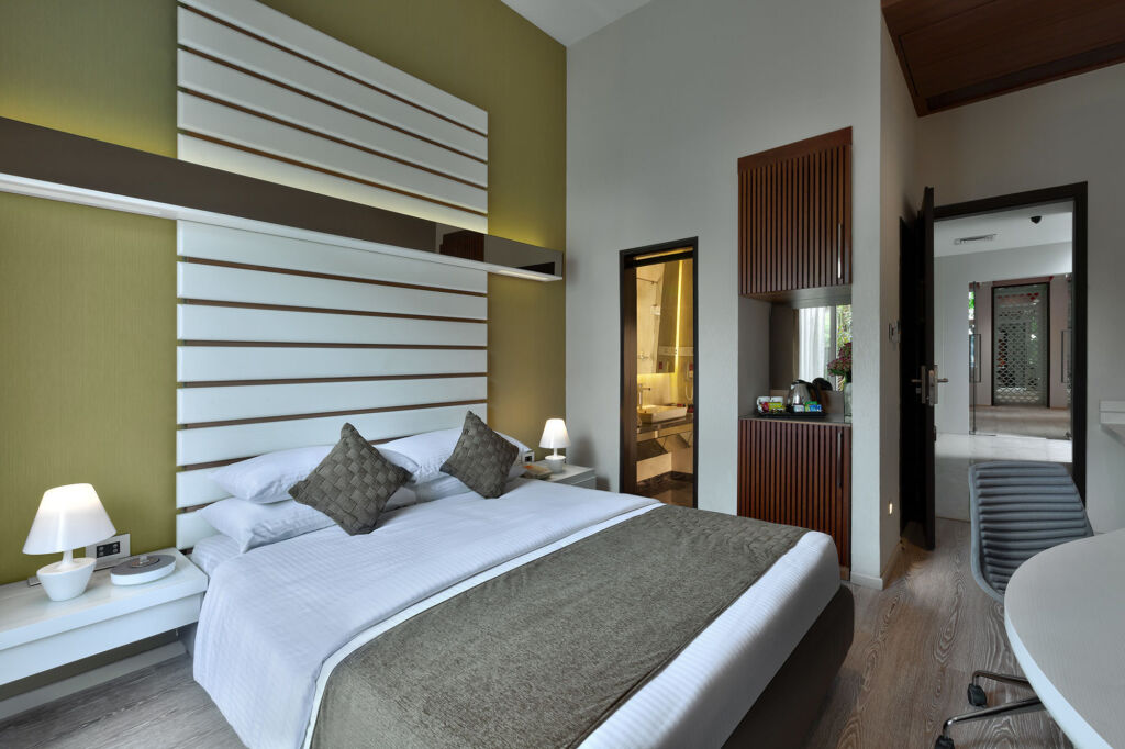 Гуруграм: The Atara Near Golf Course Road