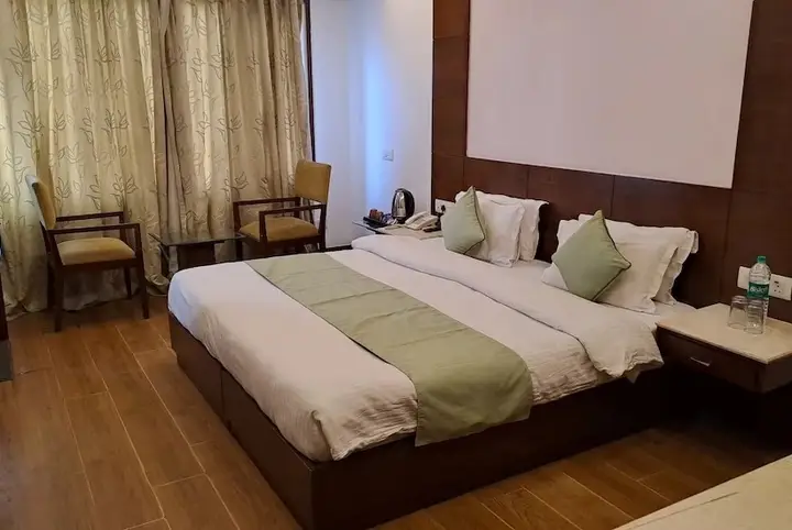 Массури: Hotel Imperial Square