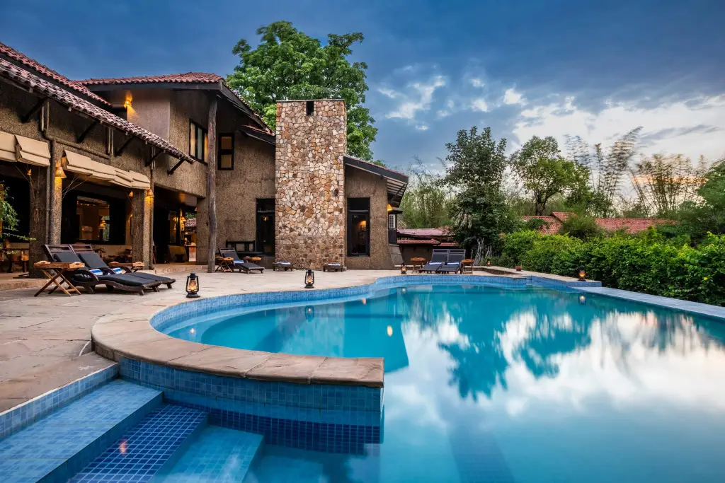 Панпата: Kings Lodge