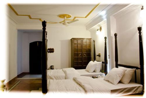 Кхаджурахо: Hammeer Garhi Heritage Resort