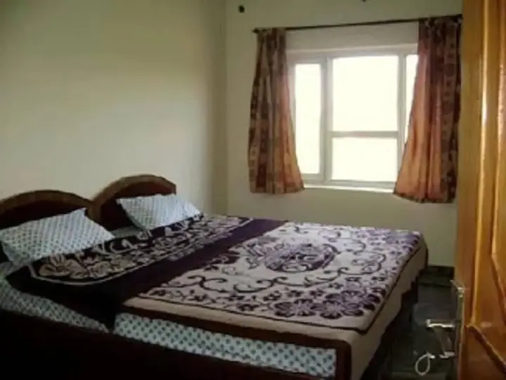 Бодх-Гая: Hotel Shanti