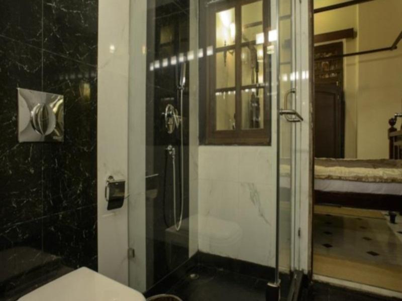 Колката: Hotel 233 Park Street