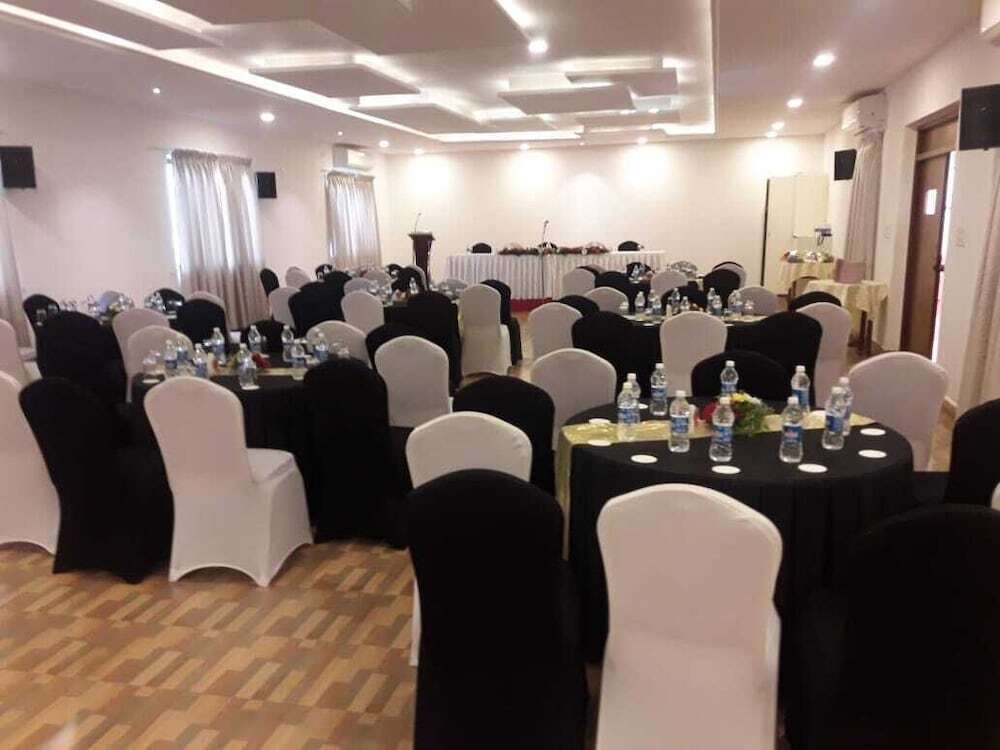 Верем: Village Royale, Calangute Beach