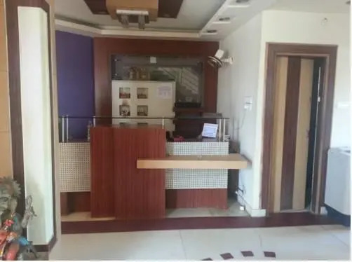 Пури: Hotel Deepak
