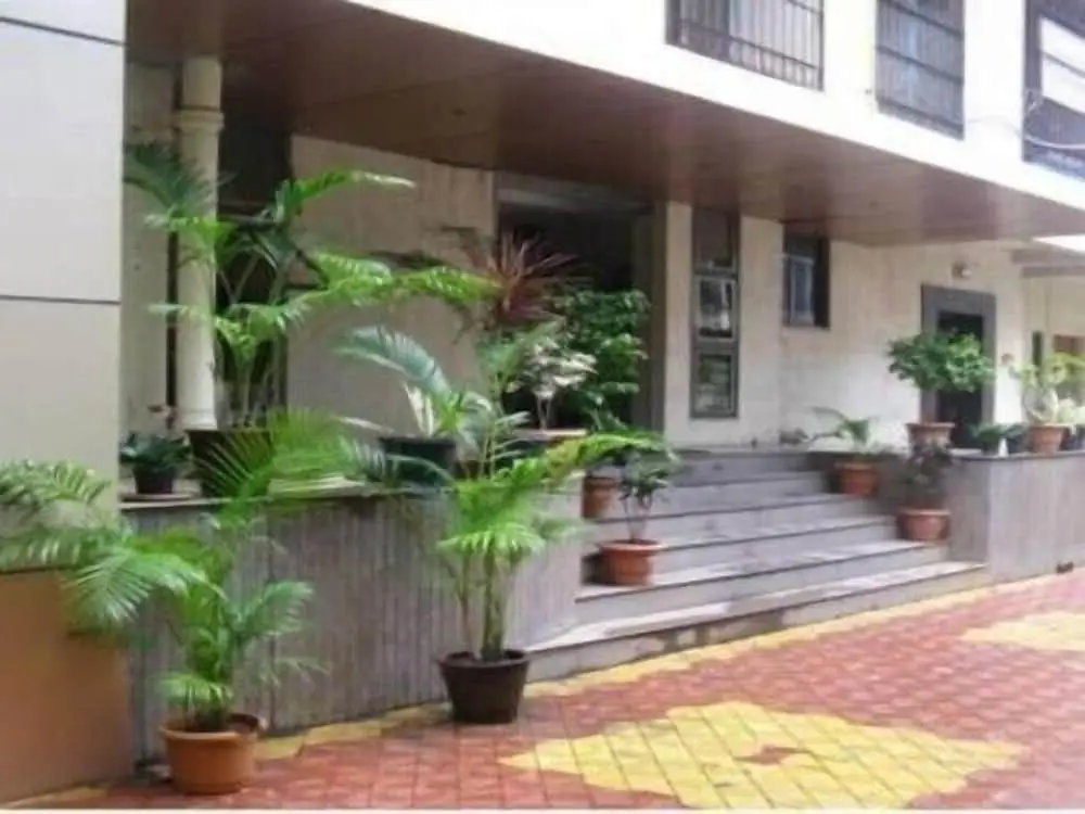 Hummingbird Apartments - Saiprasad — фото 1