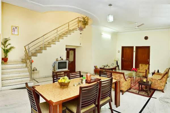 Джайпур: Pink City Home Stay