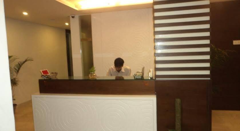 Газиабад: Relax Suites Hotel