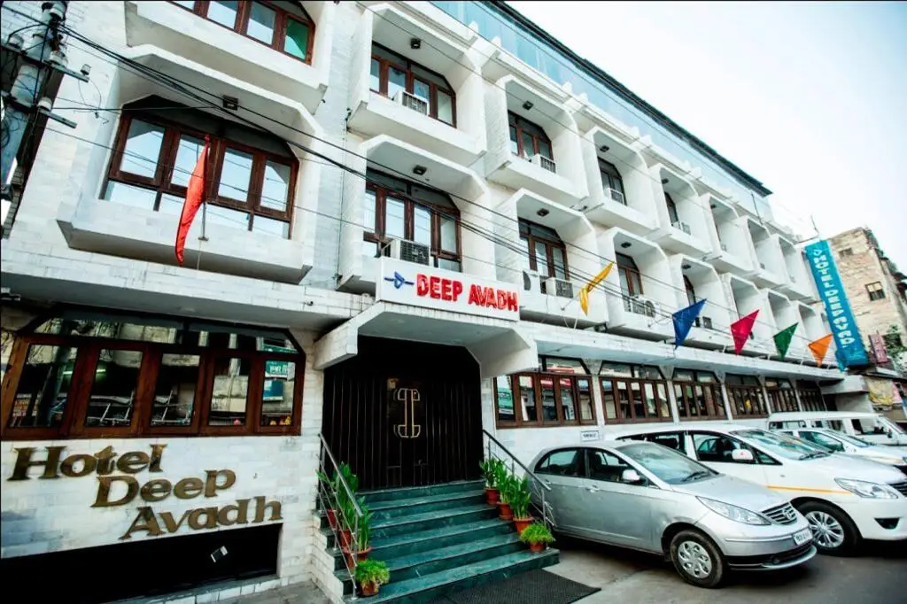 Hotel Deep Avadh — фото 1