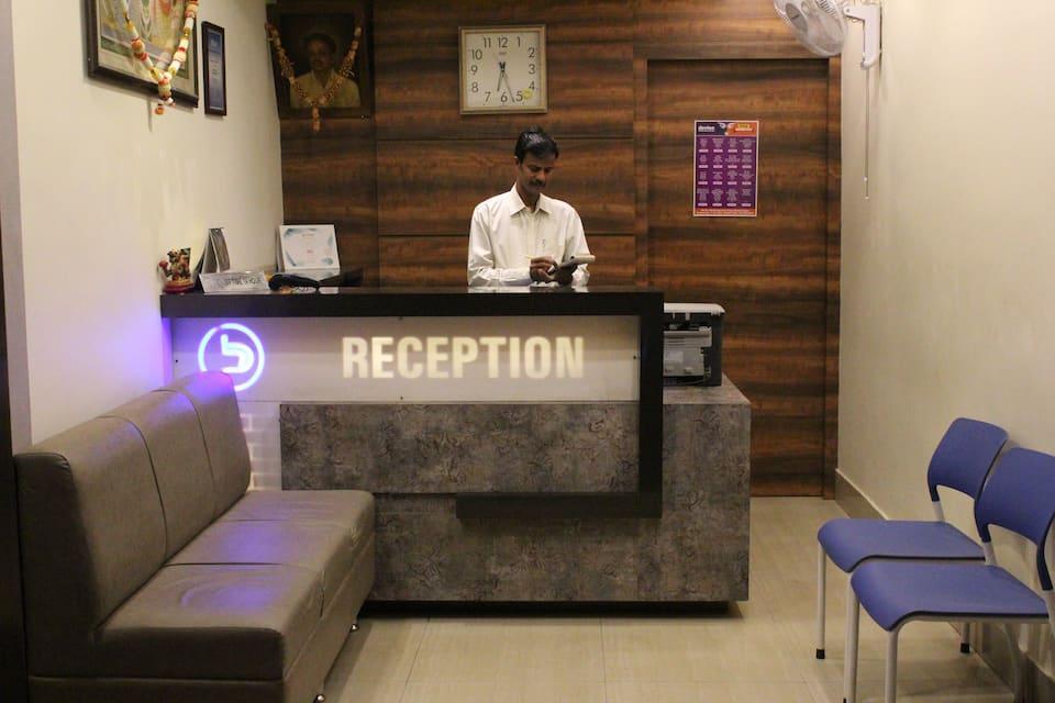 Hotel Priya — фото 1