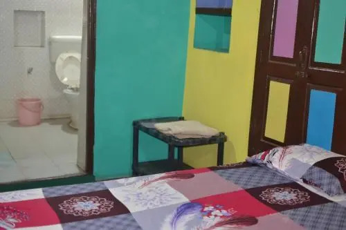 Варанаси: Monu Family Guest House