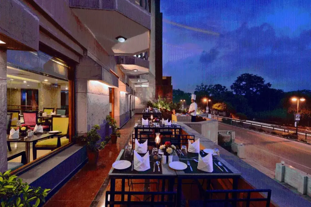 Джайпур: Lords Plaza, Jaipur