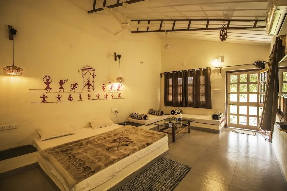 WOW STAYZ2 Pachmarhi Foothill Cottages — фото 1