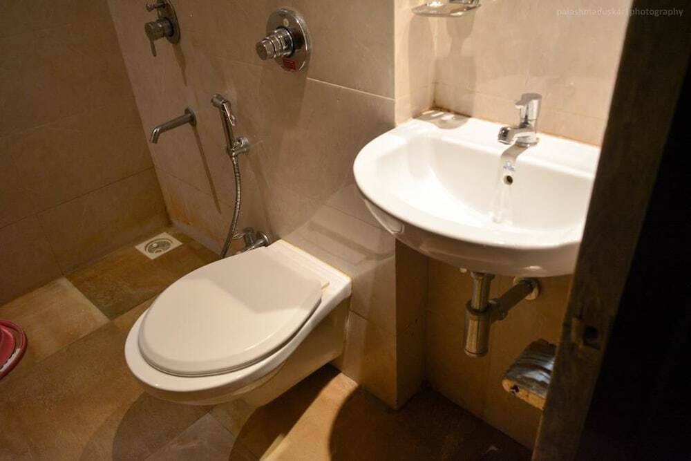 Мумбаи: Ascot Inn