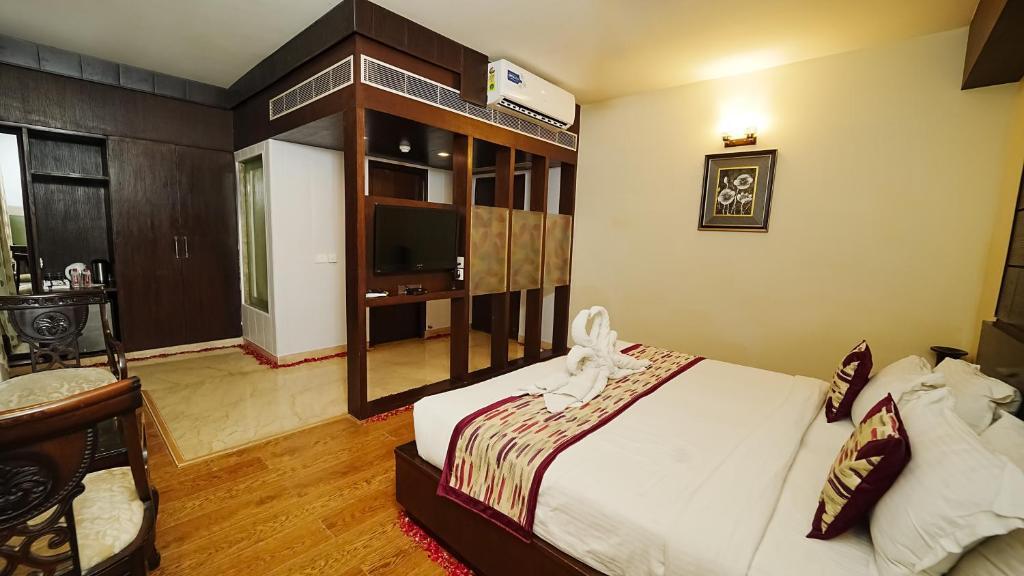 Агра: Hotel Atulyaa Taj
