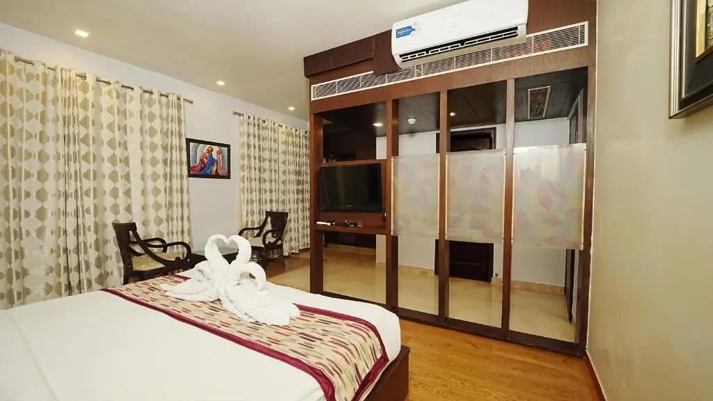 Агра: Hotel Atulyaa Taj