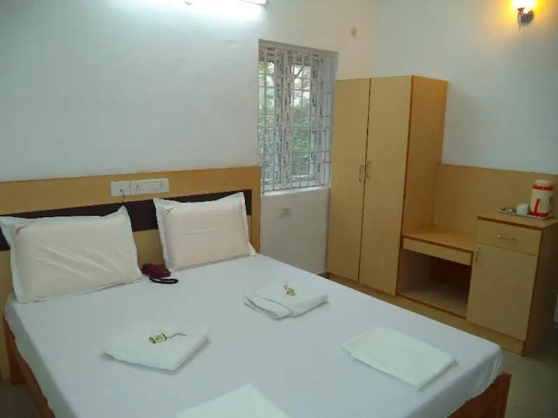 Ченнаи: Samrat Guest House KK Nagar
