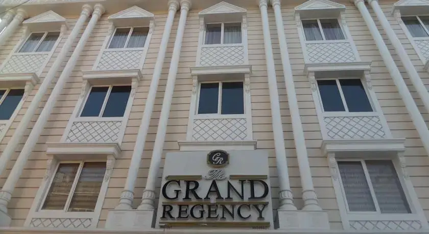 Grand Regency — фото 1
