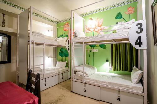 Удаипур: Lake Paradise Hotel
