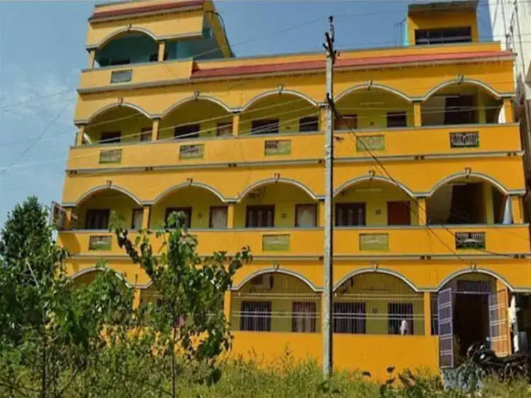 Шрикалахасти: Hotel Gurusadan