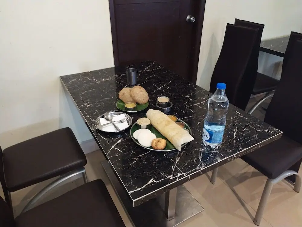 Hotel Abi Krishna — фото 1