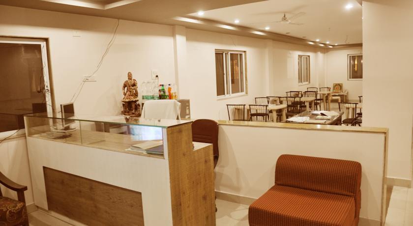 Ширди: Hotel Sai Raj